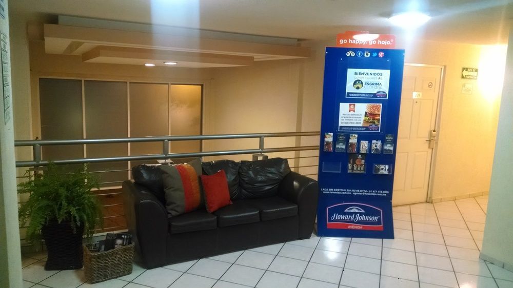 Howard Johnson By Wyndham Guanajuato Leon Avenida Exterior photo